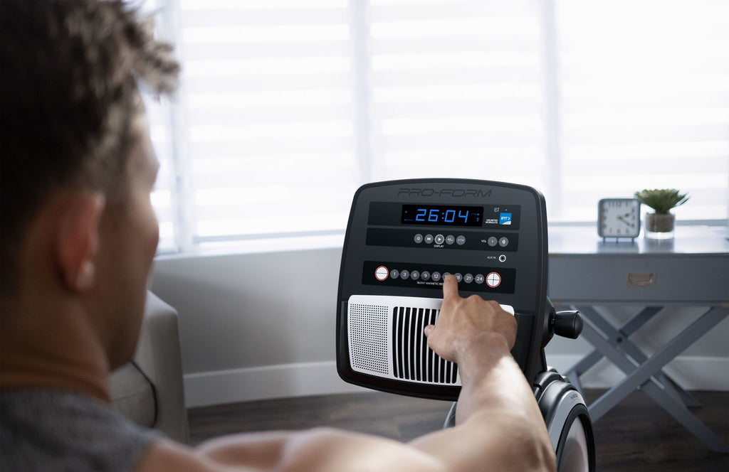 750R; Rower with 5” Display, Built-In Tablet Holder and Spacesaver Design