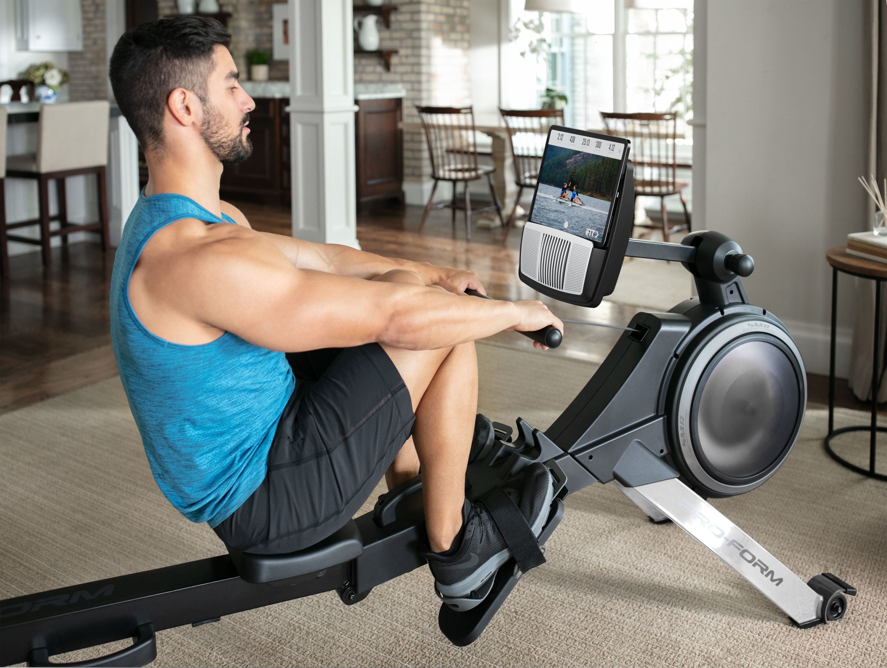 750R; Rower with 5” Display, Built-In Tablet Holder and Spacesaver Design